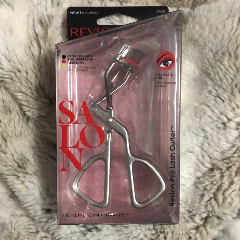 Eye lash curler